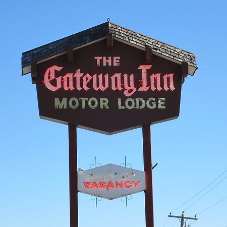 The Gateway Inn Canmore Dış mekan fotoğraf
