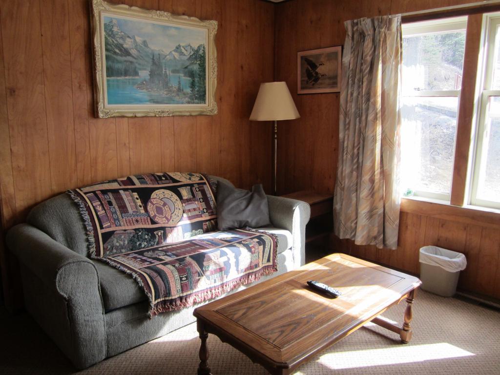 The Gateway Inn Canmore Dış mekan fotoğraf